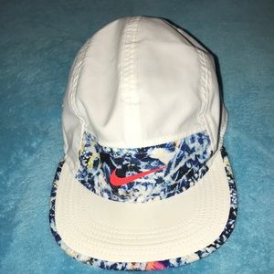 Nike running hat BRAND NEW, no tags